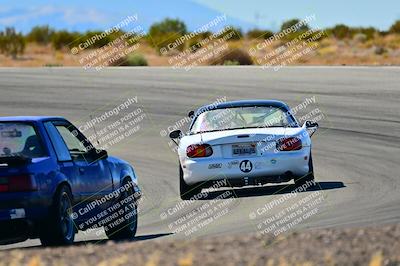 media/Oct-18-2025-Extreme Speed (Sat) [[d6d7e1fef1]]/Group 5/Session 3 (Turn 1)/